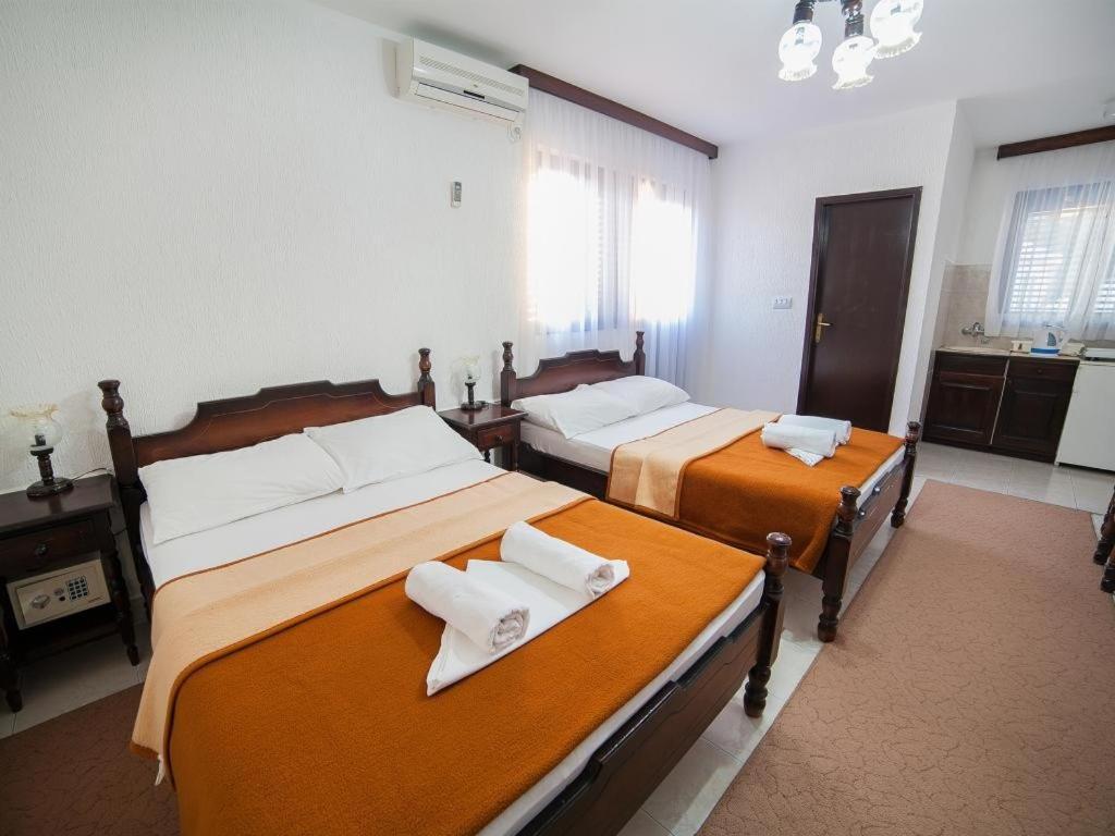 Guest House 4M Petrovac Oda fotoğraf