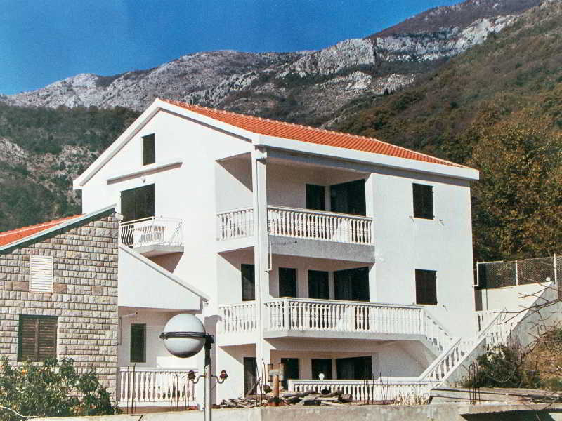 Guest House 4M Petrovac Dış mekan fotoğraf
