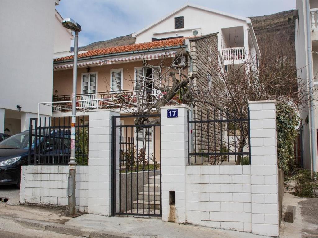 Guest House 4M Petrovac Dış mekan fotoğraf