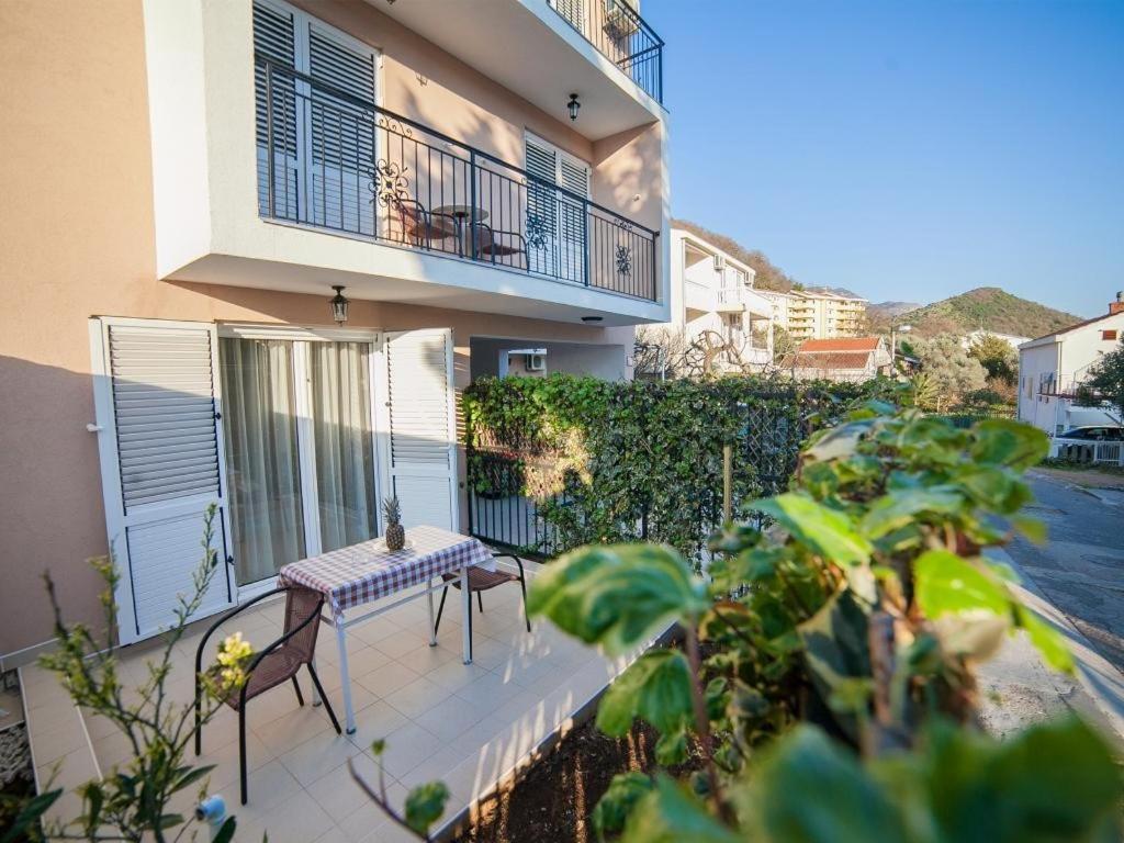 Guest House 4M Petrovac Oda fotoğraf