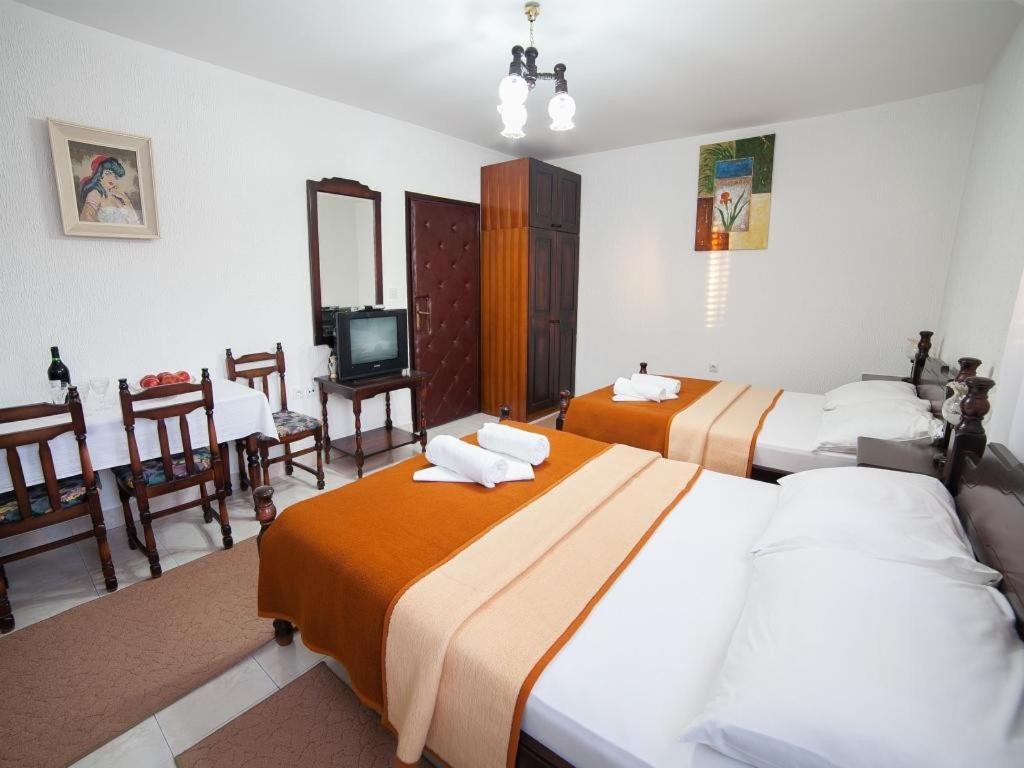 Guest House 4M Petrovac Oda fotoğraf