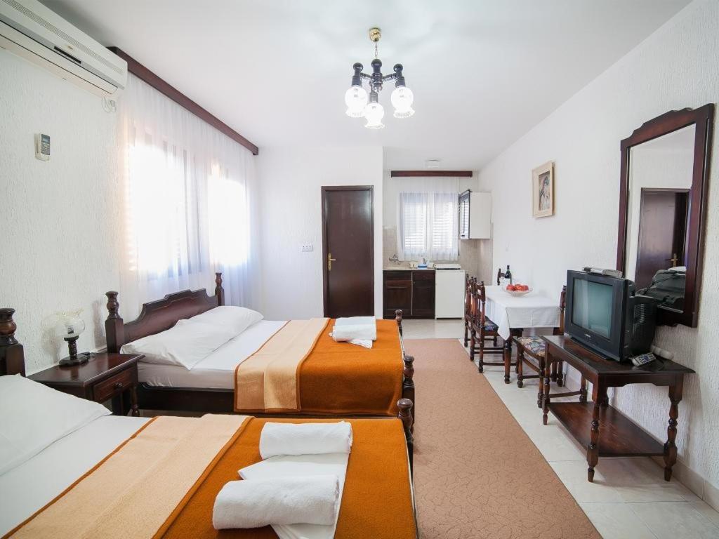 Guest House 4M Petrovac Oda fotoğraf