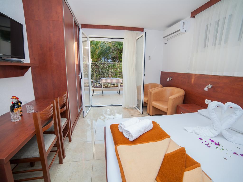 Guest House 4M Petrovac Oda fotoğraf