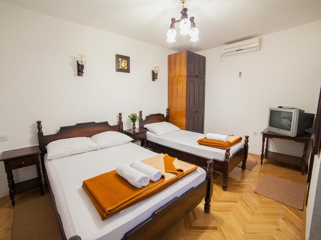 Guest House 4M Petrovac Oda fotoğraf