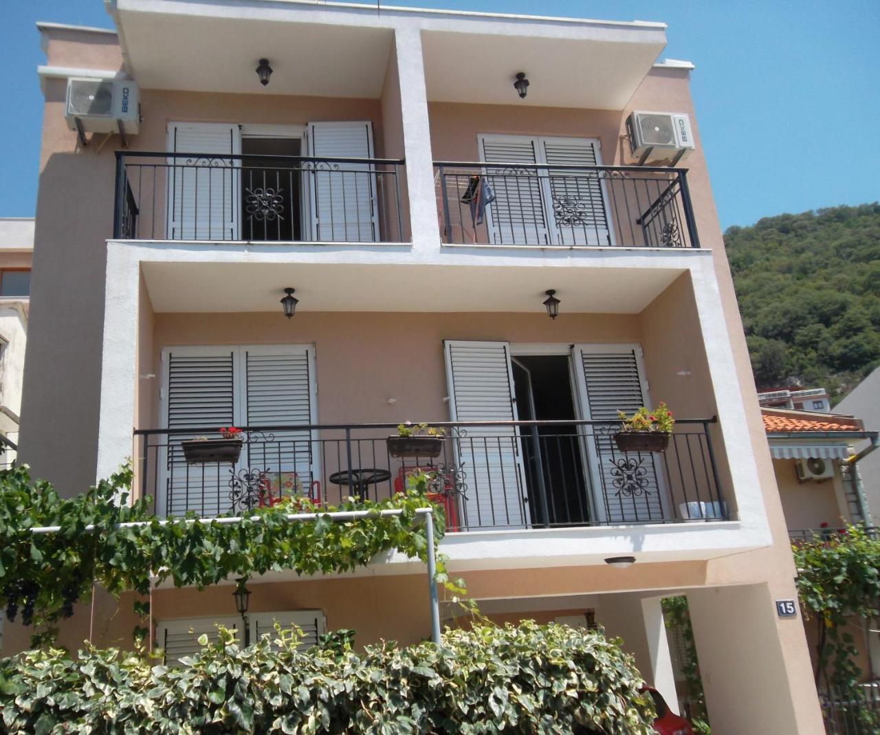 Guest House 4M Petrovac Dış mekan fotoğraf